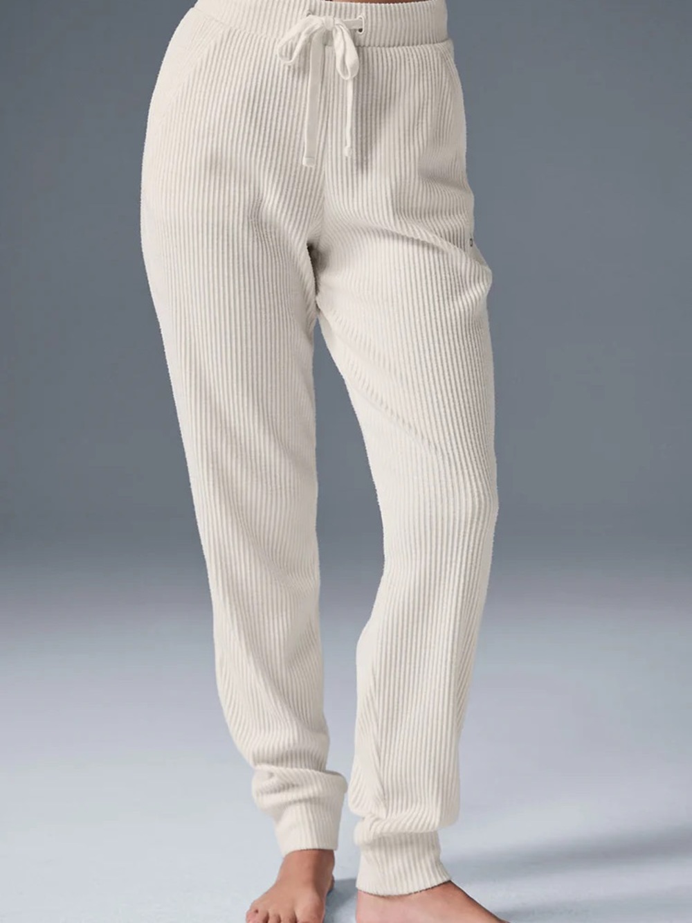 Alo Yoga Muse Sweatpants